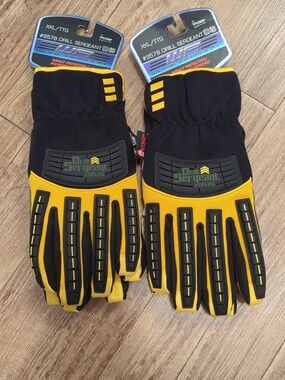 2 Pairs Winter Impact Gloves